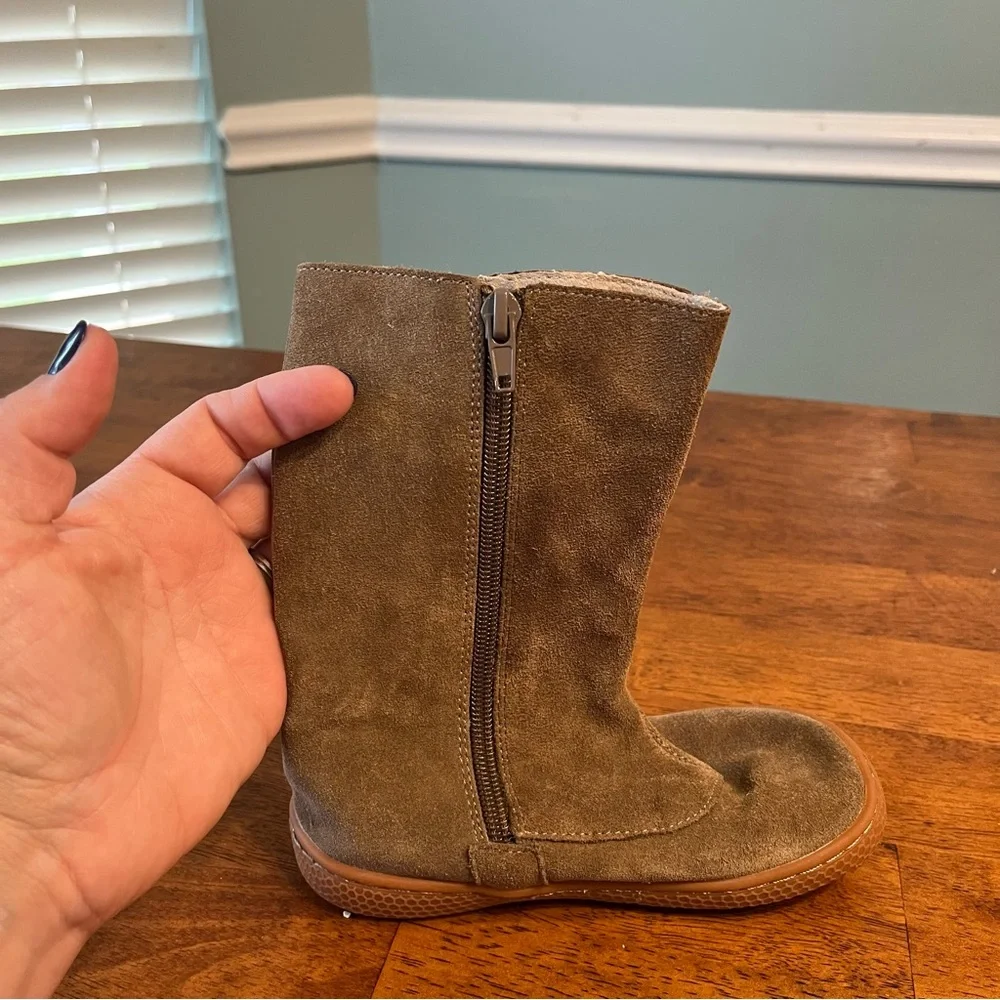 Livie and Luca brown suede tiempo Boots with Button Accents size 11 - Picture 2 of 6